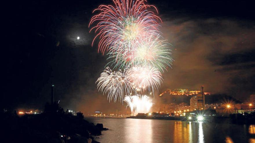 Esta noche, último castillo y Nit del Foc