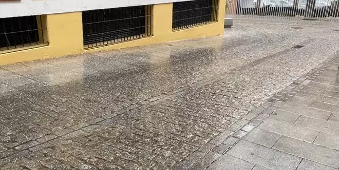 Vídeo | Una granizada sorprende en Mérida