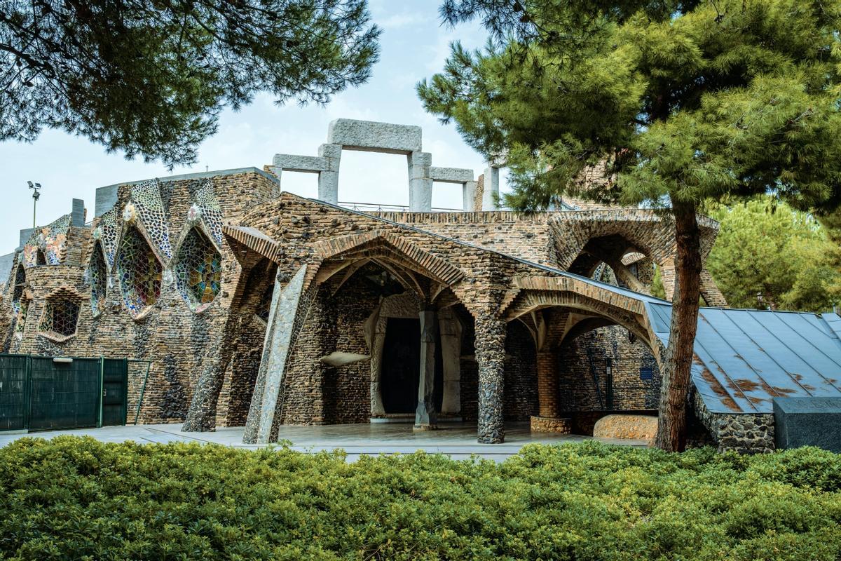 Cripta de la Colonia Güell, Santa Coloma de Cervelló