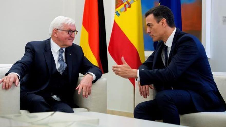 Sánchez recibe en Moncloa al presidente federal de Alemania