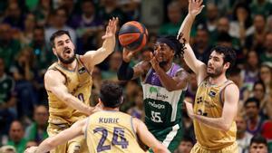 La defensa azulgrana maniató por completo el juego de Unicaja