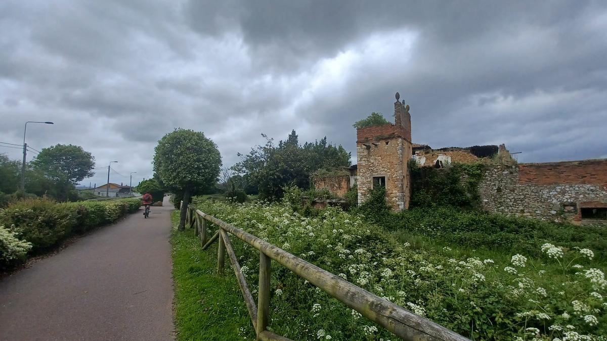 Senda peatonal de Posada a Lugo de Llanera