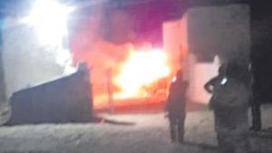 Incendios durante las revueltas en el campamento de Dajla.