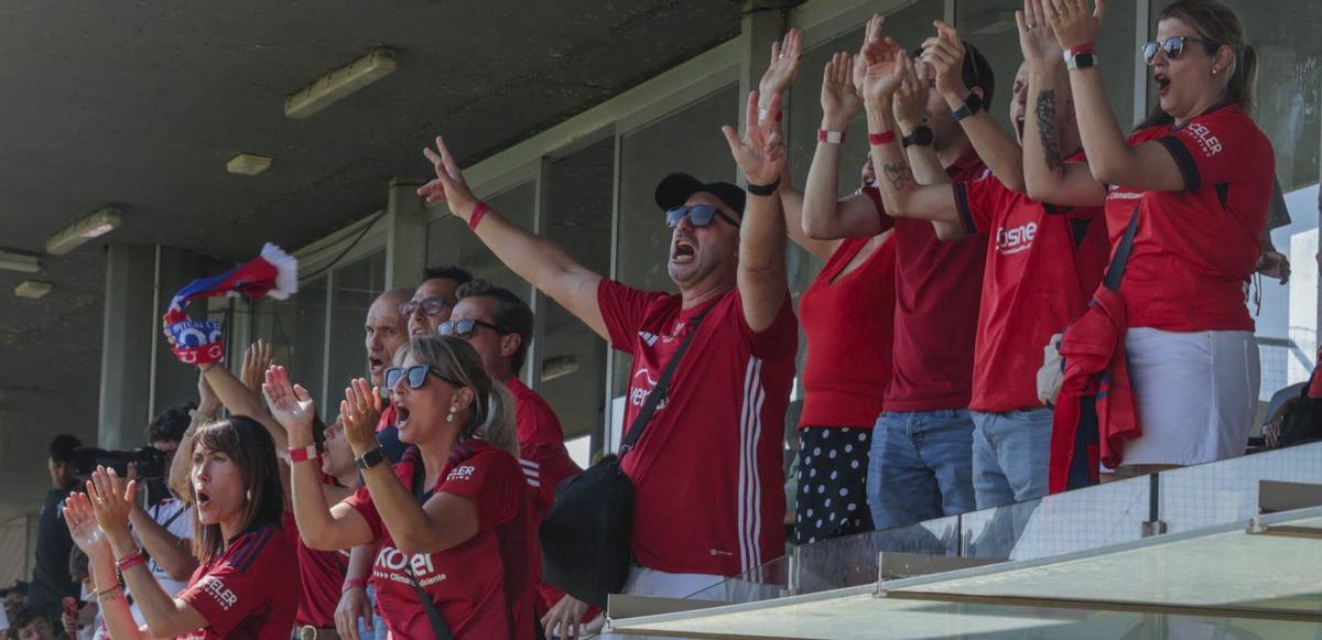 La afición de Osasuna fue de las más ruidosas del torneo. | IÑAKI ABELLA