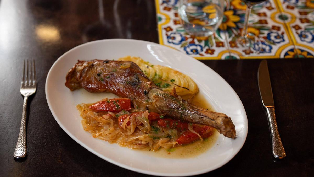 Espaldita de cabrito del restaurante Els 4 Gats.
