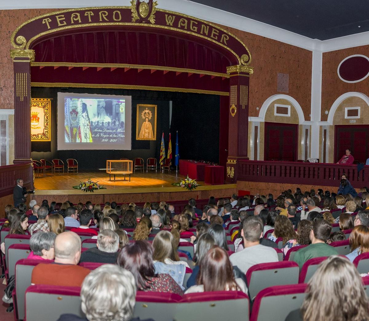 El Teatro Wagner de Aspe supera el siglo.