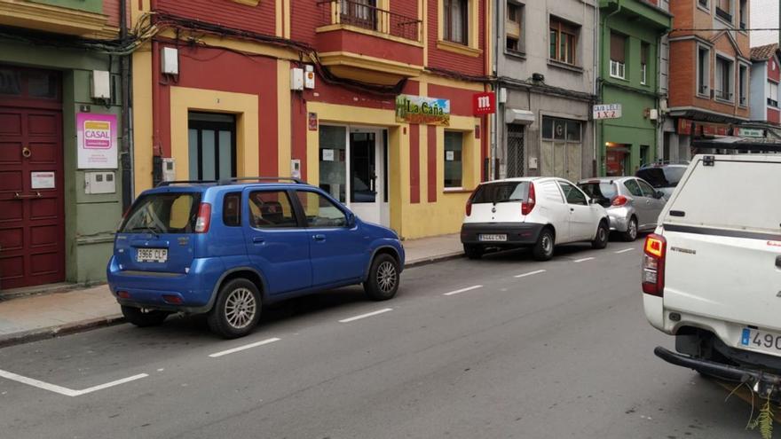 &quot;No era conflictivo&quot;, aseguran sobre el hombre que falleció en La Felguera al caer en un bar tras una pelea