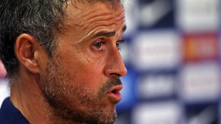 Luis Enrique explica el &#039;caso Alcácer&#039;