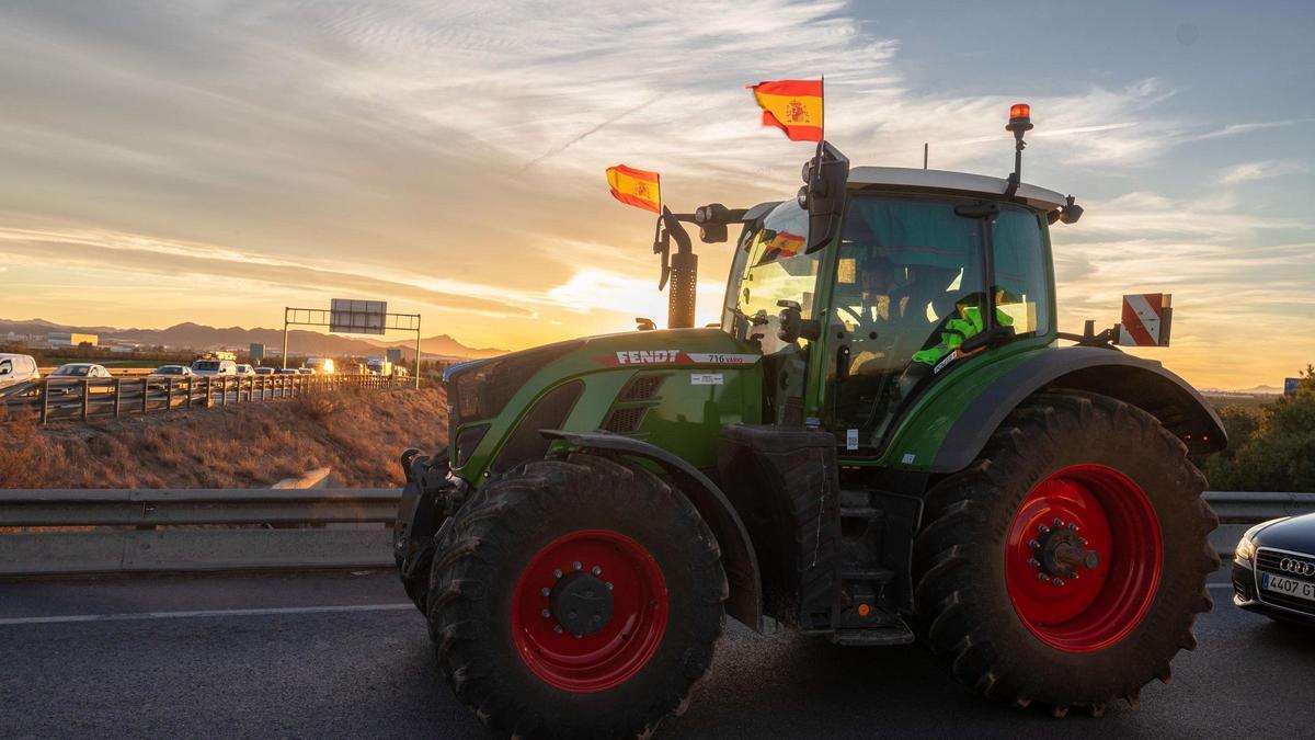 Un tractor en las protestas en la Región de Murcia
