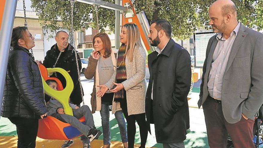 La vall estrena un parque con juegos adaptados