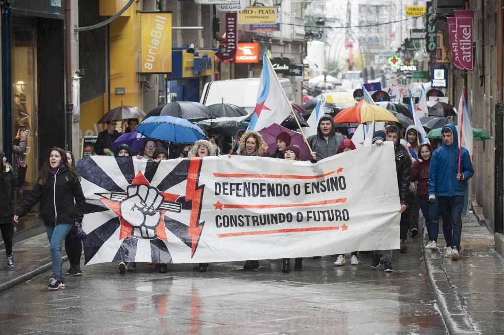 Estudiantes contra la LOMCE en Ourense