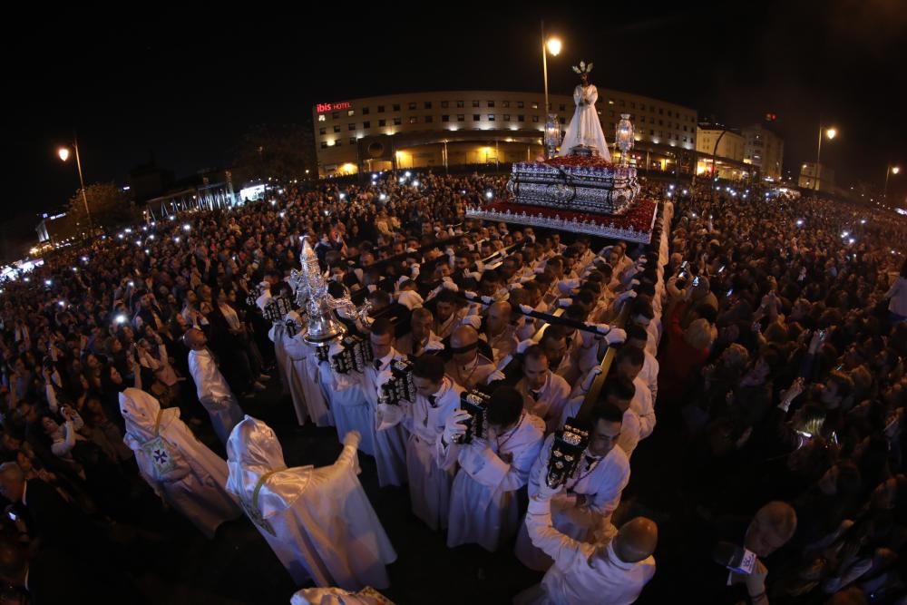 Lunes Santo | Cautivo