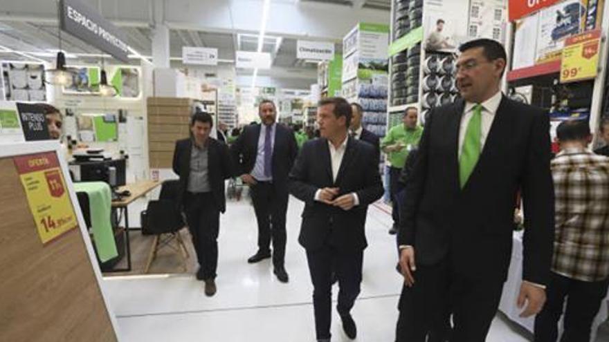 Leroy Merlin inaugura su nueva tienda en Xàtiva