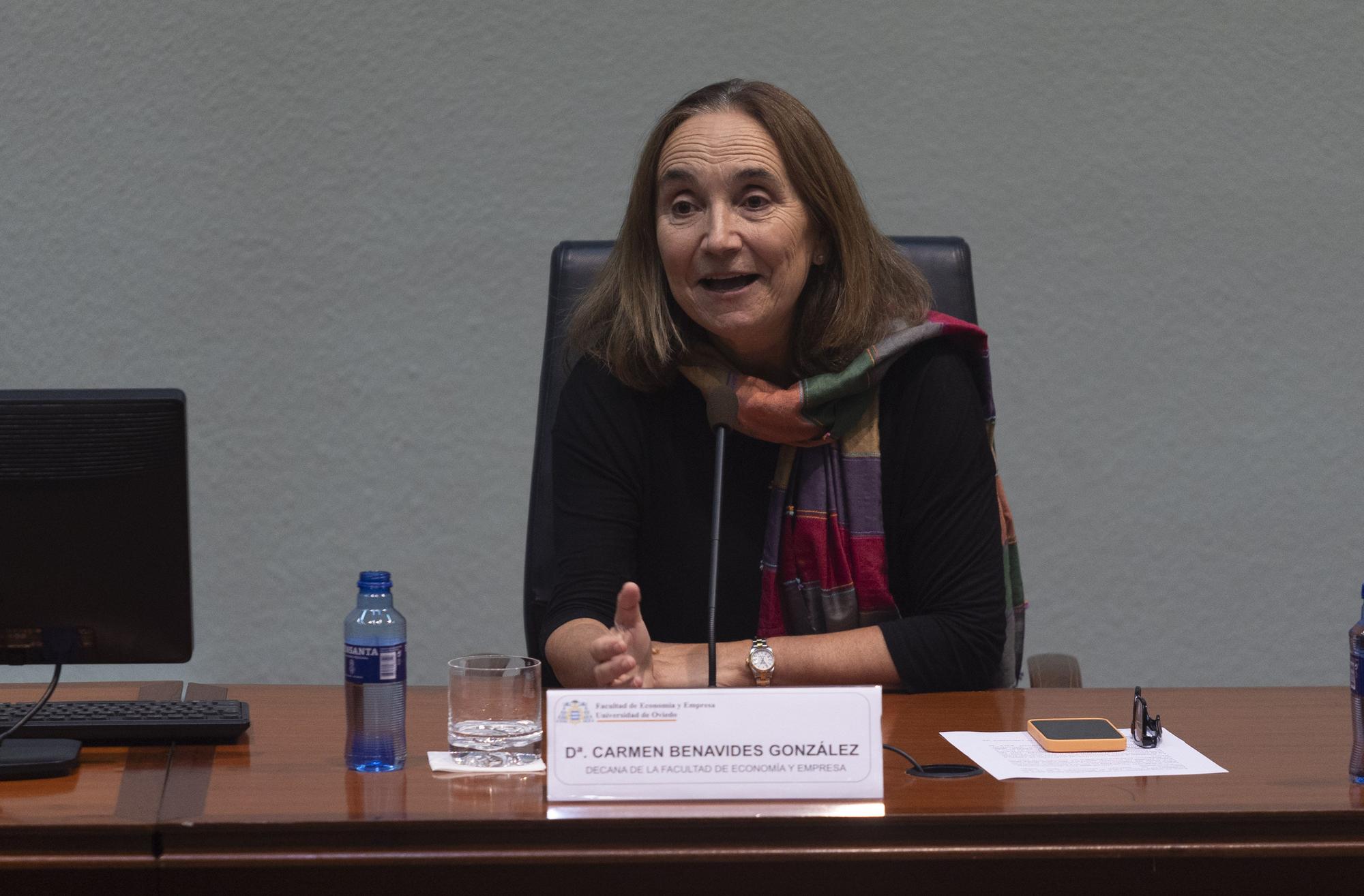 Clausura de "La Asturias que funciona", junto a Soraya del Portillo, creadora de la app "Chiara"