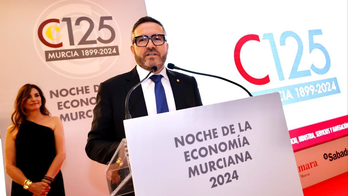Miguel López Abad interviene en la Noche de la Economía Murciana.