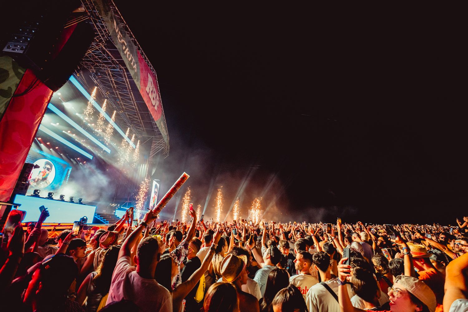 Avilés calienta motores para el Raggaeton Beach Festival