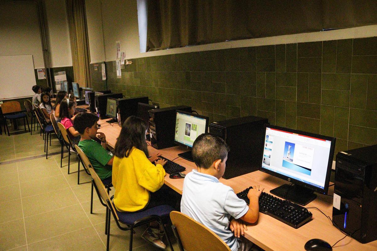 Los lunes al cole: Las Escuelas Blancas