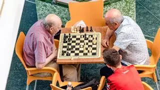 ¿Cuánto dinero guardan los alicantinos en planes de pensiones?