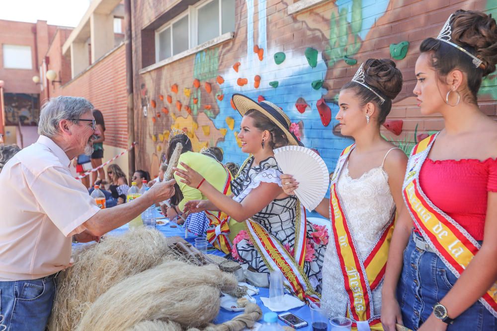 Exhibición de la Grama e Hilado del Cáñamo en Redován