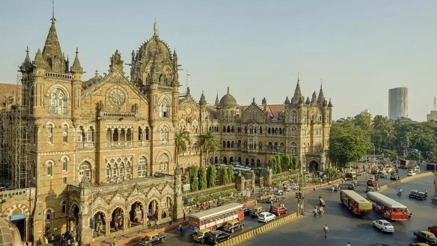 La estación de tren más bonita del mundo es Patrimonio de la Humanidad y parece el palacio de un emperador