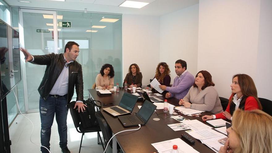 Imagen de la reunión de la comisión técnica.