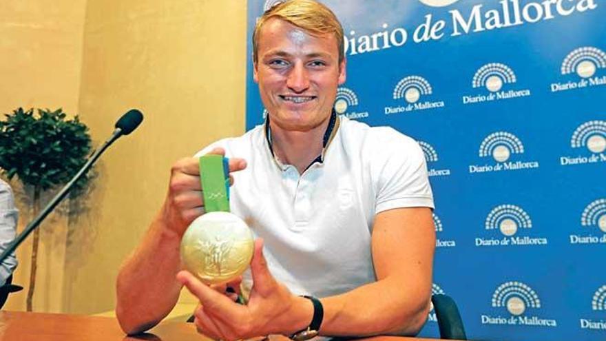 Marcus Cooper, campeón olímpico, es uno de los premiados.