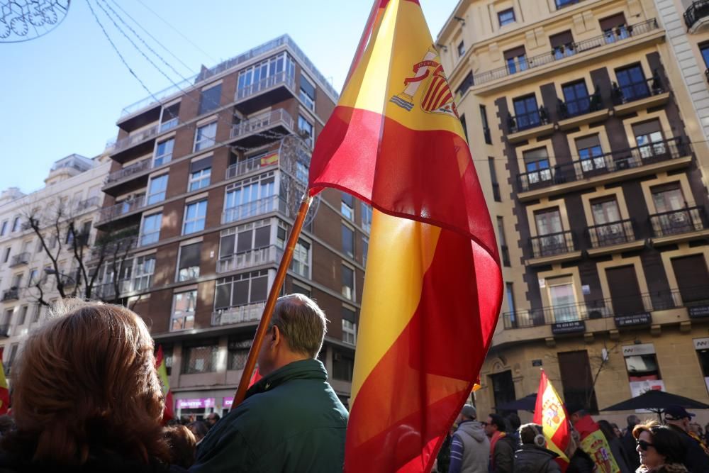 Multitudinària manifestació a Madrid en «defensa de la unitat d'Espanya»