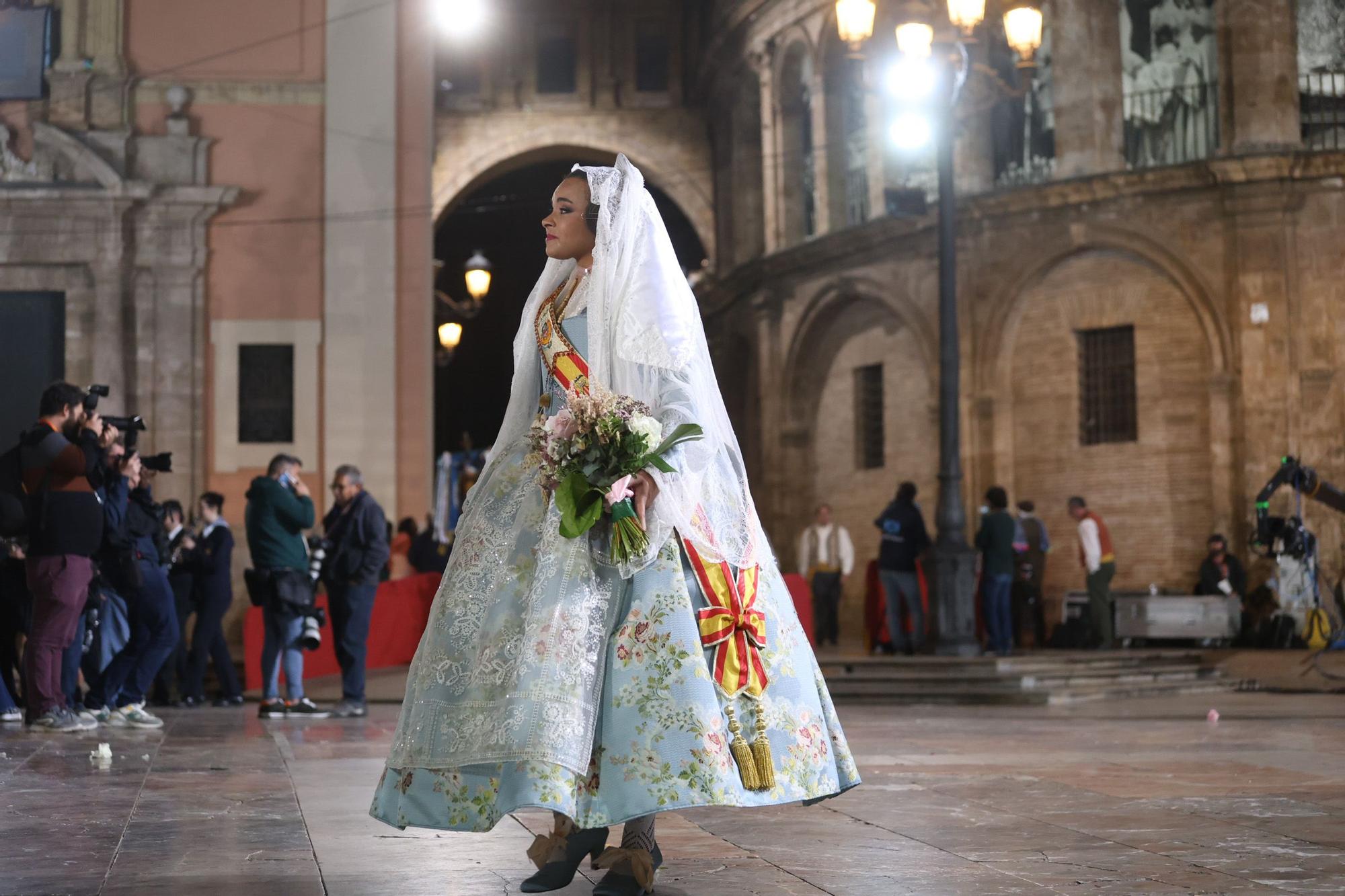 Búscate en el primer día de la Ofrenda en la calle San Vicente entre las 21 y las 22 horas