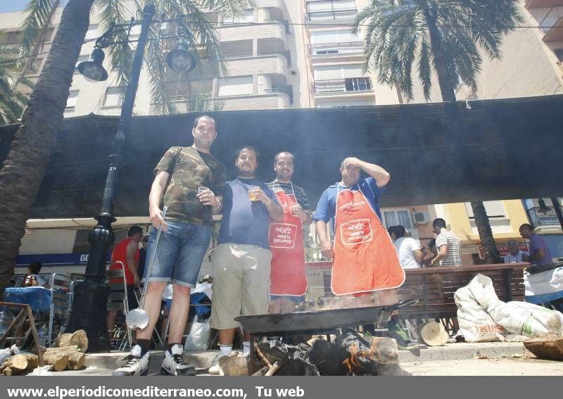 GALERÍA DE FOTOS - Día de las paellas en El Grao