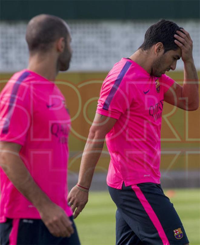 El primer entrenamiento de Luis Suárez en el Barça