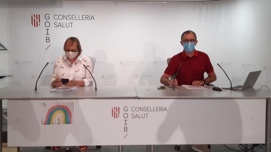 Carandell y Arranz en una de las múltiples ruedas de prensa que ofrecieron para informar sobre la pandemia. | DM