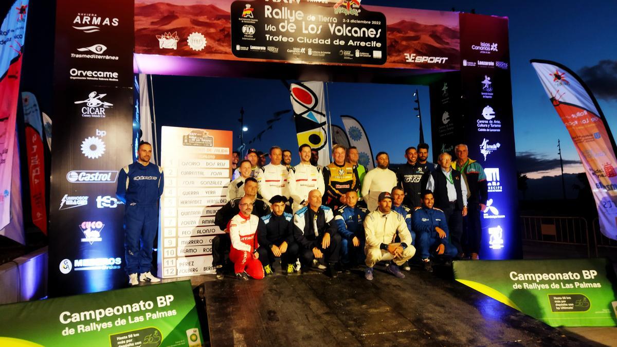 Pilotos participantes en el Rally Isla de los Volcanes, en Lanzarote.