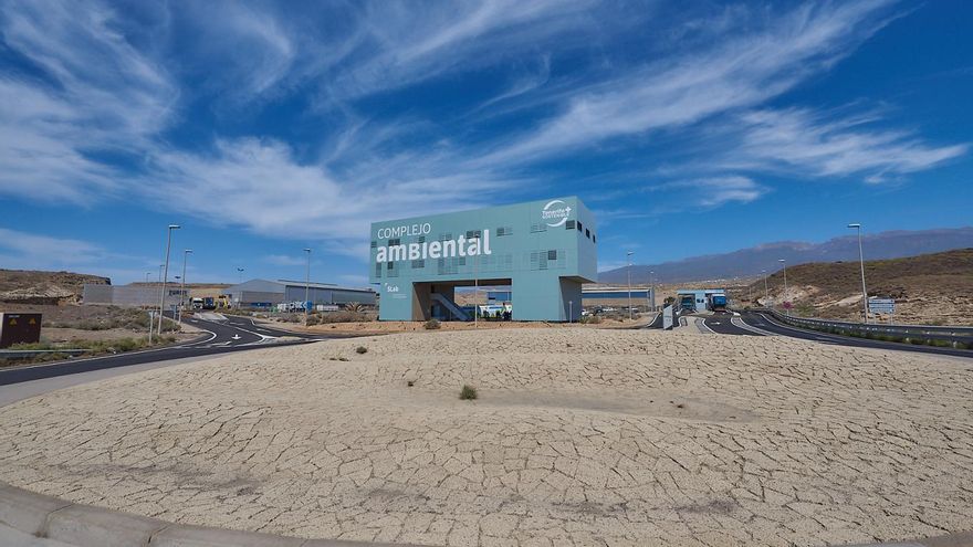 Harnessing Solar Power in Spill Cells: A Sustainable Turn for Tenerife