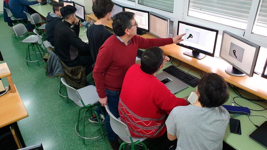 Estudiantes de FP en un instituto de Galicia // Marta G. Brea