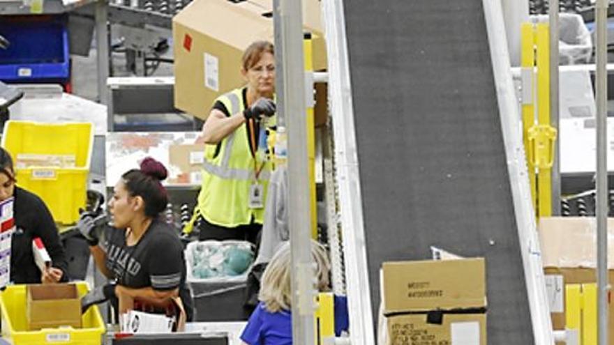 Amazon creó 10.000 puestos de trabajo en Europa en 2015
