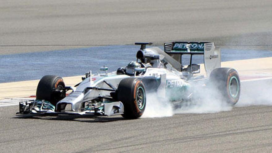 Nico Rosberg mantiene a Mercedes al frente en Bahrein