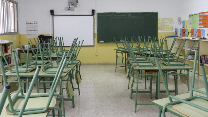 Más de 600 docentes pitiusos opositan hoy para 1.080 plazas de Educación