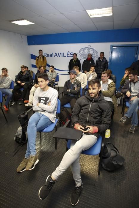 Rueda de prensa de la directiva del Real Avilés