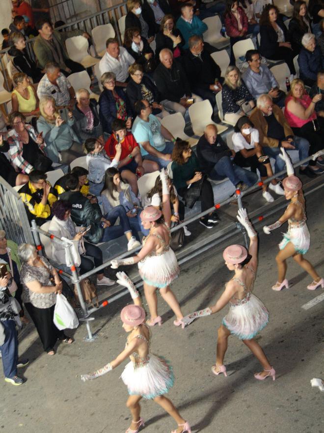 Las mejores imágenes del desfile del Carnaval de Vinaròs