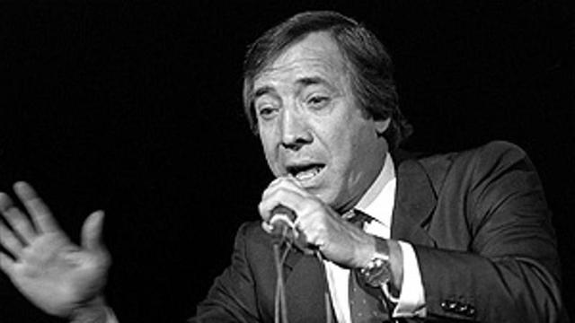 El artista madrileño durante en una actuación en 1985