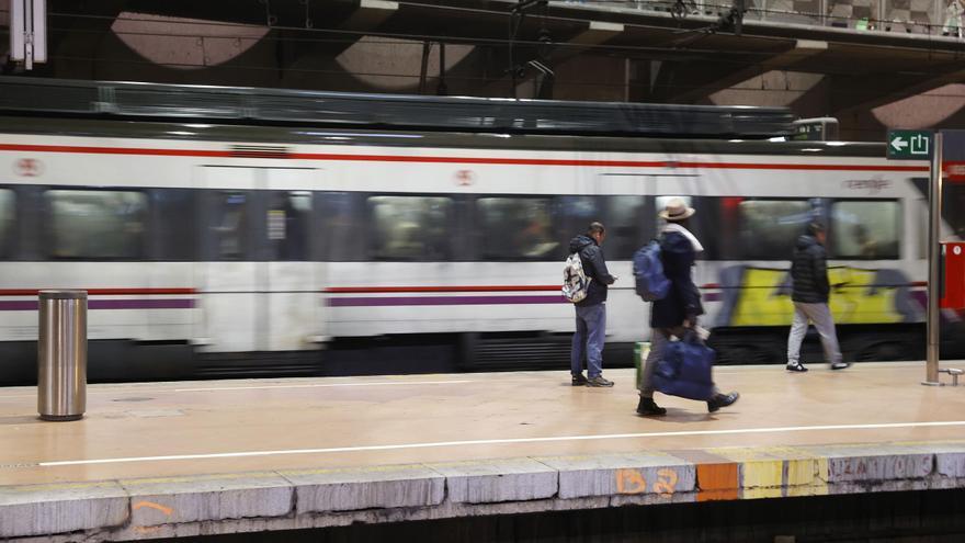 Desconvocada la huelga en Renfe y Adif.