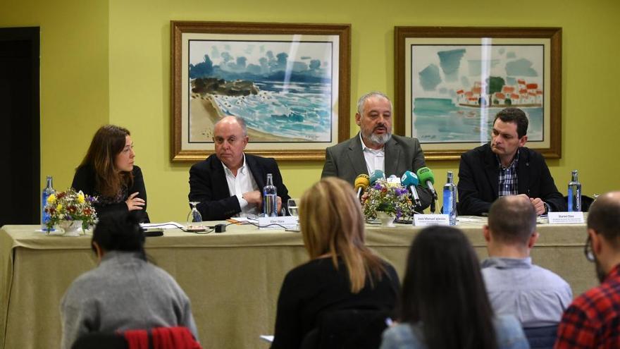 Patricia Sánchez, Elier Ojea, Manuel Iglesias y Daniel Díaz, representantes del sector forestal en Galicia, esta mañana en Pontevedra