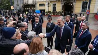 Felipe VI reivindica la fuerza de L'Hospitalet en su centenario como ciudad: "Tenéis un potencial extraordinario"