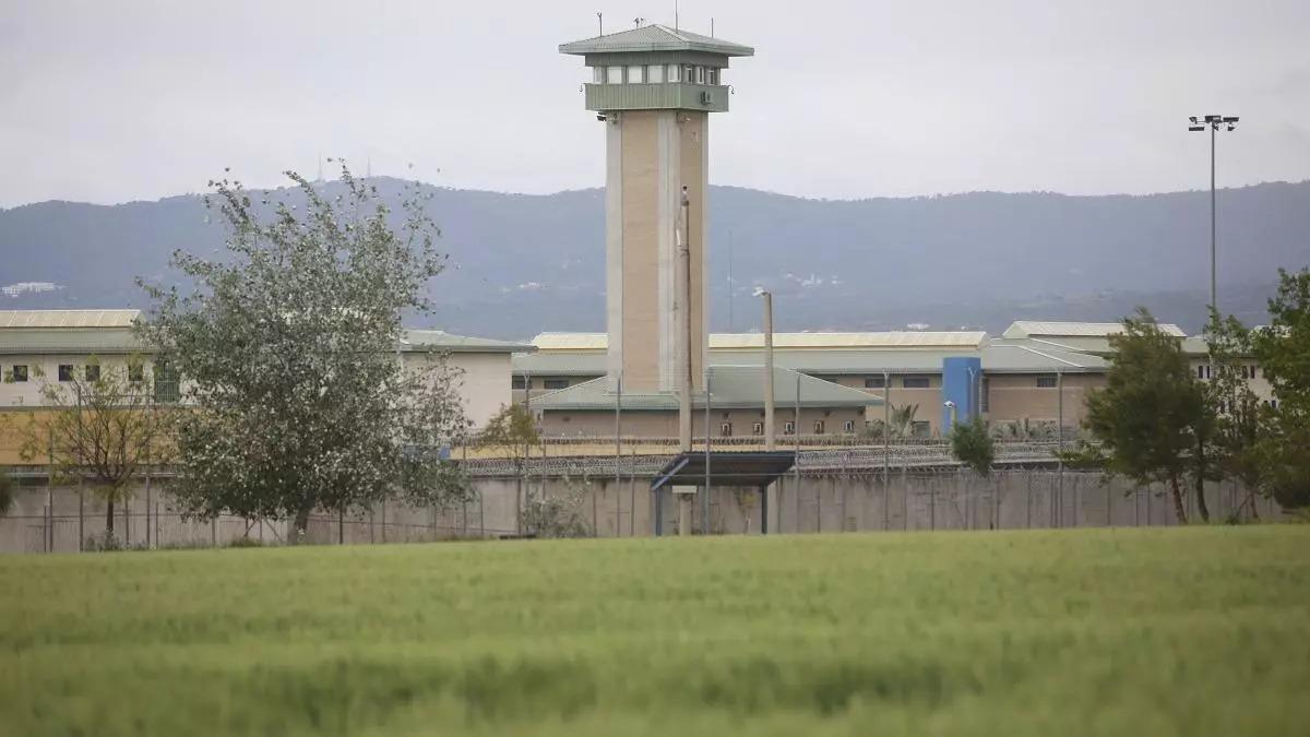 Torre de vigilancia del Centro Penitenciario de Córdoba.