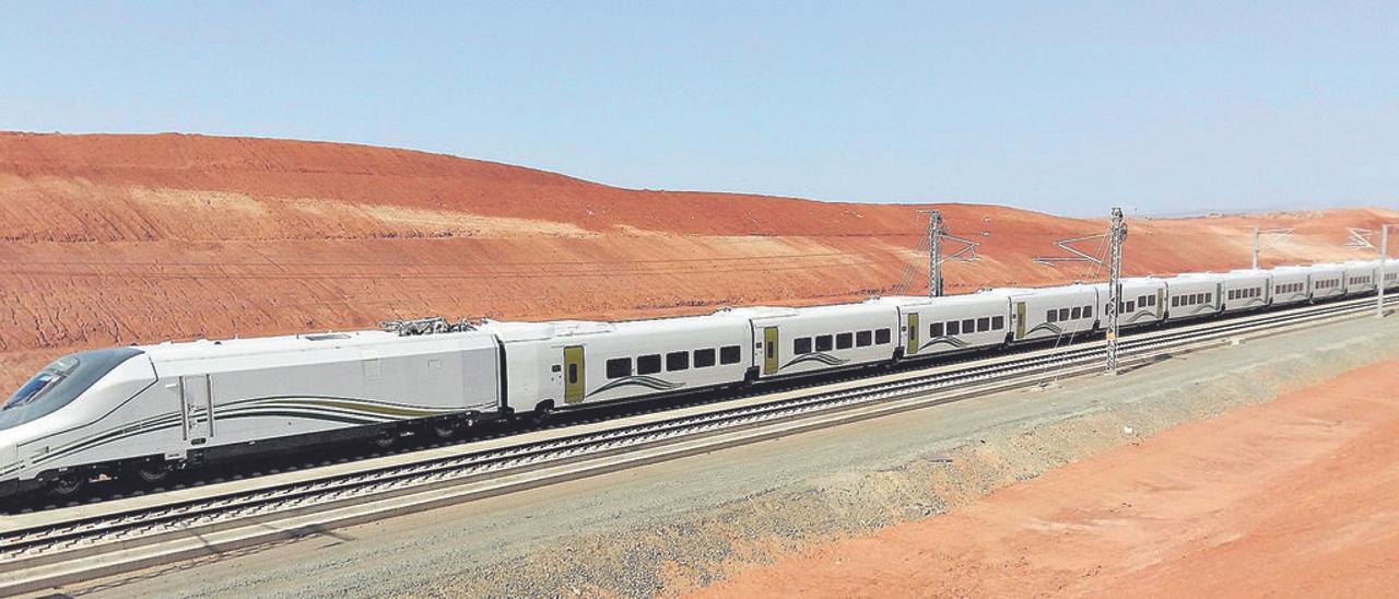 Uno de los trenes de alta velocidad de Renfe en el trayecto a La Meca.