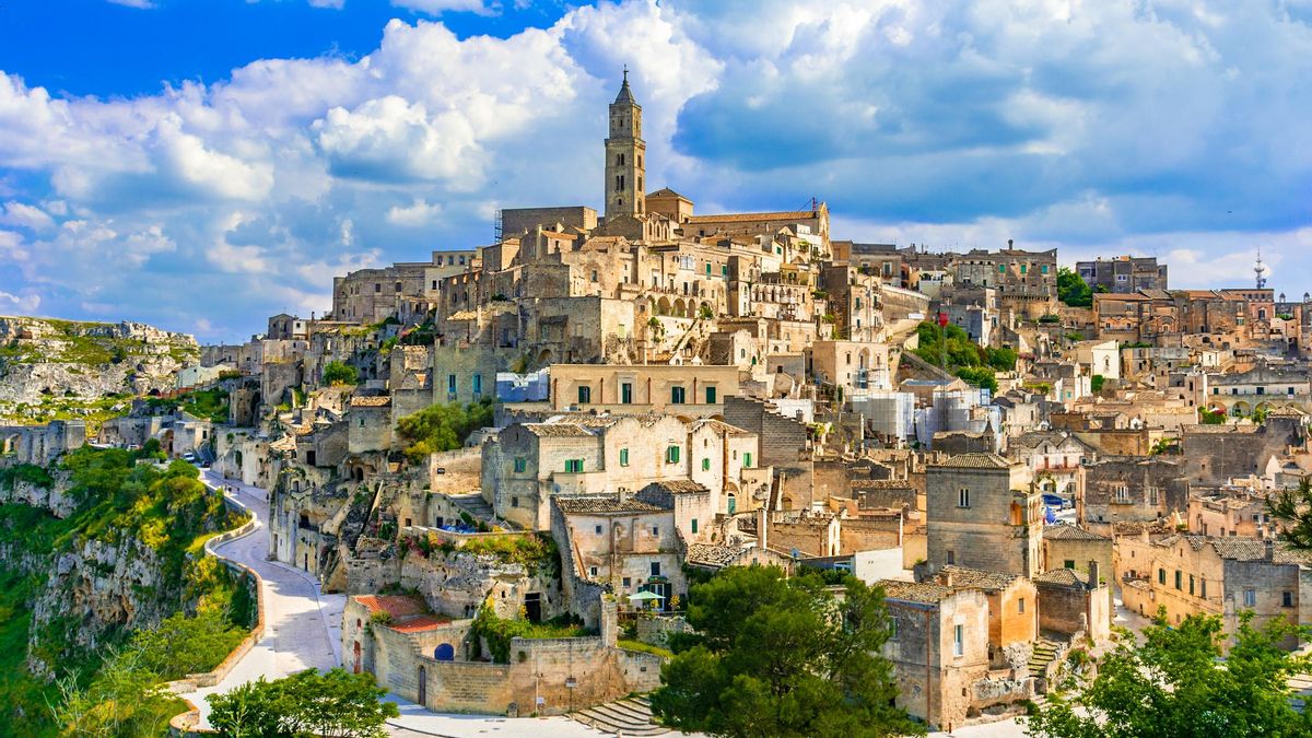 La ciudad más curiosa de Italia: de las más antiguas del mundo y desconocida para los turistas