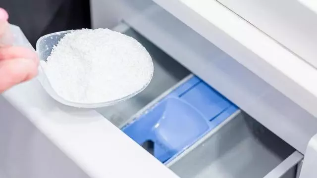 Da buen olor y limpia al 100%: la sustancia mágica para tu lavadora