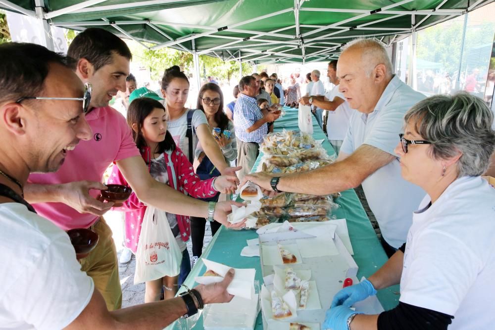 La villa miñorana recupera su tradicional fiesta y despacha 30.000 unidades.