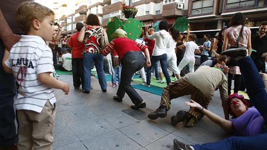 Una original protesta en el corazón de Alicante