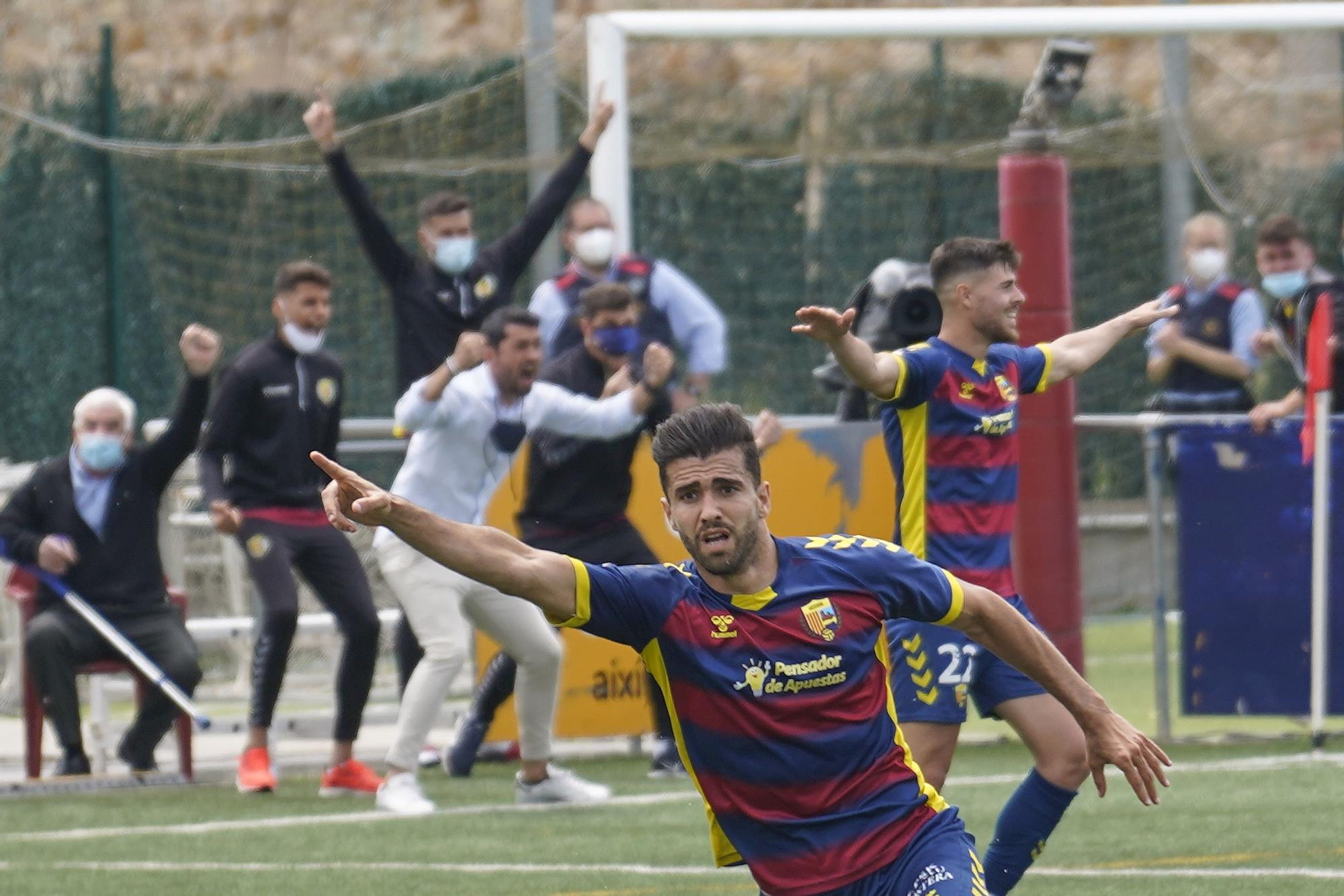 El Llagostera és de Primera RFEF (3-3)